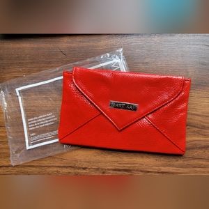MaryKay clutch